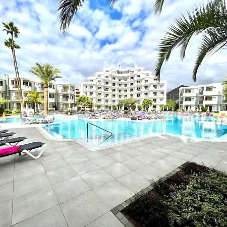 One Bedroom, Pool, Wifi, 600m Cristianos Apartment *