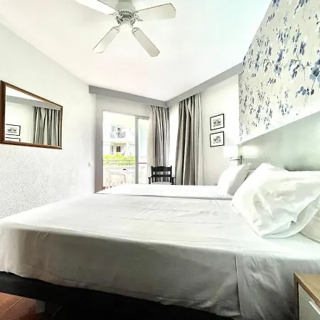 One Bedroom, Pool, Wifi, 600m Cristianos Los Cristianos (Tenerife)