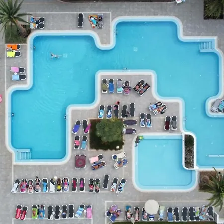 Apartment One Bedroom, Pool, Wifi, 600m Cristianos